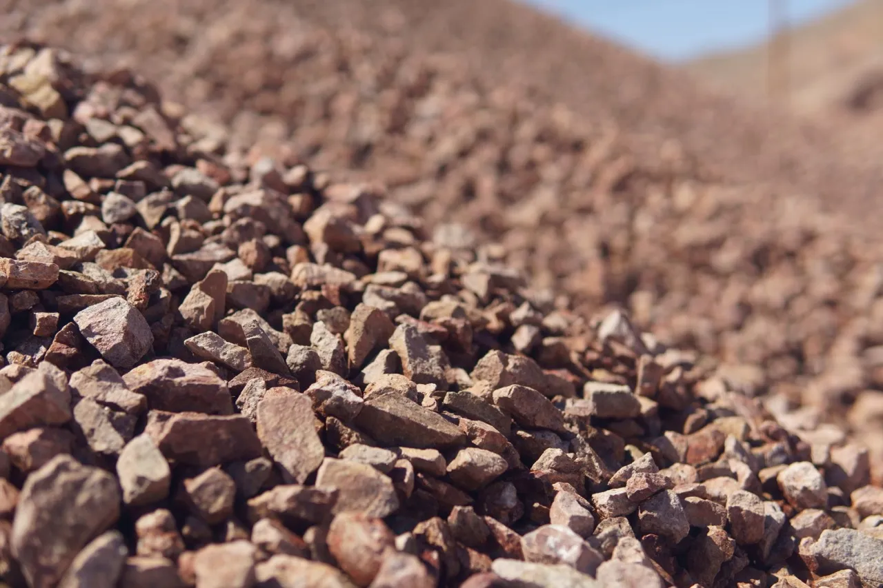 brown decorative rock las vegas